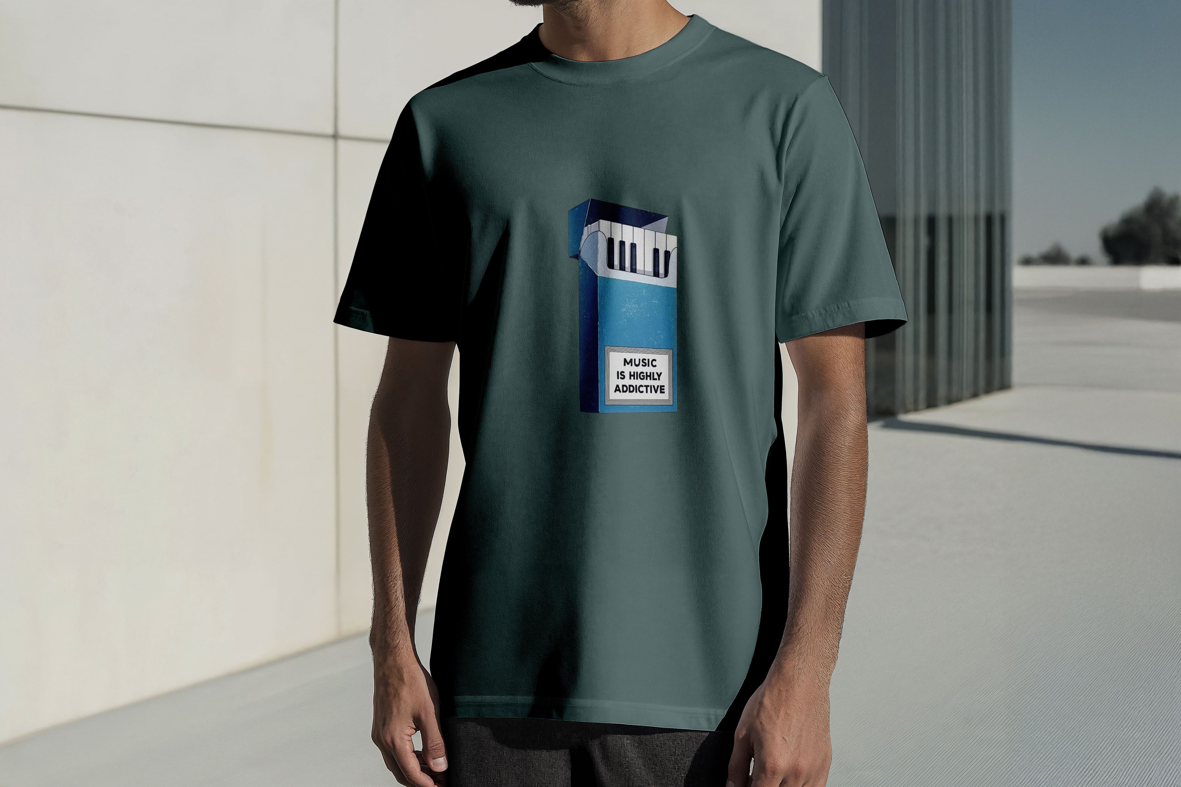 Regular Kısa Kollu Tişört - Addictive